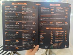 -HUZI虎滋精酿餐吧(京西大悦城店)