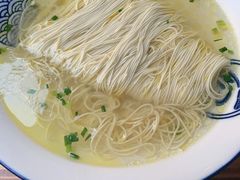 鸡汤银丝面-新万鑫银丝面·非遗无锡味(惠山古镇店)
