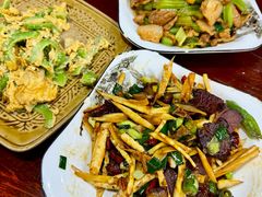 -苗湘食府(十年店)