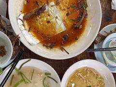 -芦茨金富饭庄·25年老字号·专做稻草鸡