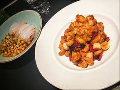 -麻六记(凤凰汇店)