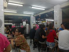 大堂-红大哥水门鸡饭(總店)