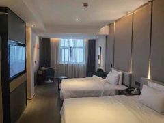 -苏州观前街亚朵酒店