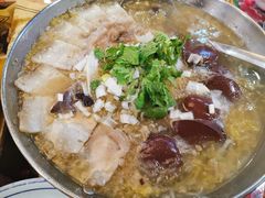 杀猪菜-闯关东东北农家菜(崂山石老人店)
