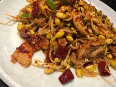 -猪啊牛呀羊啊铜盘烤肉(正大广场店)