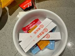 -海底捞火锅(新松江路生日主题店)