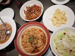 -湘知湘味(岳麓山店)