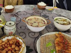 -天天向上素食餐厅(五台山店)