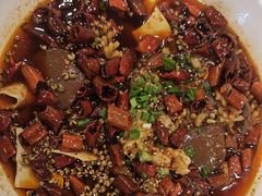 毛血旺-鑫巴蜀小镇 · 水煮鱼专研店(玉桥店)