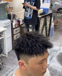 -逸丝风尚专注烫染