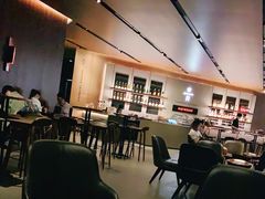 大堂-星巴克(西藏路店)