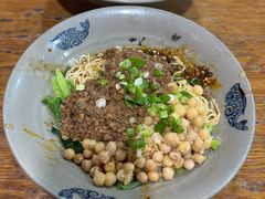 -丁丁猫重庆小面(徐州路店)