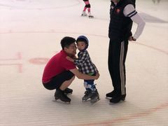 -冠军冰场(环球中心店)