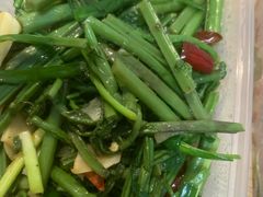 -蜗牛小馆醉乡民谣云南菜(惠新西里店)