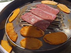 -哈哈碳都·牛肋条无限自助烤肉(宝龙店)