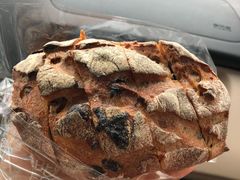 裸麦水果-窑滚面包专门店(马鞍山金鹰店)