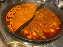 -鹿鸣山草本茶香火锅(园西路店)