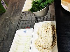 -楼外楼大刀肉传统火锅居(繁荣路店)