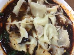 红油抄手-花市豌杂面(民生路店)