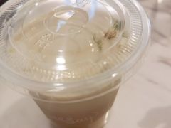 栀子花梨香拿铁-Seesaw Coffee(环贸iapm店)