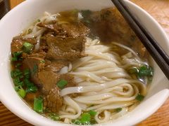 -矮子粉店1985·长沙米粉(湘春路店)