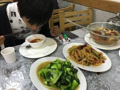 -YI PIN JU 一品居中餐厅 中国超市
