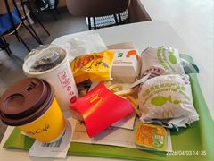 -麦当劳(健德桥得来速店)