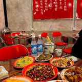 淄博这家川菜馆把重庆街头搬来了（价格惊人）