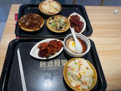 -荟选餐饮徐家汇社区食堂(徐虹北路店)