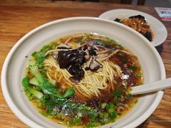 -湘人龙记老长沙米粉(鸟巢店)