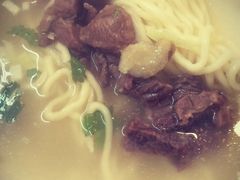 -大耳公曹氏驴肉包子铺(三八店)