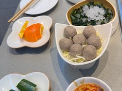 -海底捞火锅(高新活力城Villgae店)