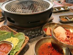 -草家酱蟹炭火烤肉店(珲春南路一店)
