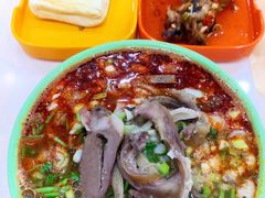 -迎宾楼(解放西街店)