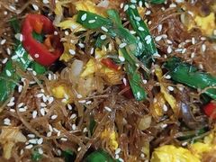 -亚伟瓦罐面美食城(淇县总店)