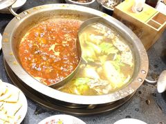 -沸炉重庆老火锅(军事博物馆店)