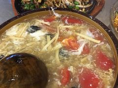 传统酸辣汤-东北农家院·铁锅炖(莘庄店)