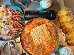 -MI WU FACTORY米屋美食工厂餐厅(绿地店)