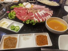 -木槿花韩式炭烤·熟成肉工坊(孙文东路店)