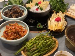 -慢丽江·云南野生菌土鸡锅(付家庄店)