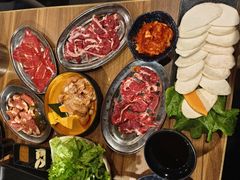 -山居屋炭火烧肉(厚街万达店)