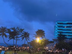 -JW万豪厨房餐厅·滨海草坪烧烤·海鲜·海景(三亚绿发山海天JW万豪酒店)