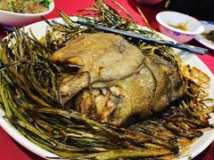 葱烤鸦片鱼头-老吉士酒家(天平路店)