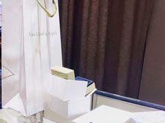 -梵克雅宝(国贸商城店)