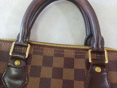 -爱革·洗衣改衣·洗鞋修鞋·洗包修包·奢侈品护理(宝地广场店)