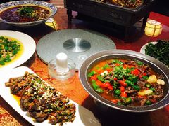 -万重锦·人文川菜馆(骡马市店)