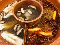 -滇釜火锅·能喝汤的火锅(车公庄店)