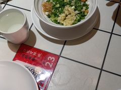 -蛙一刀·麻椒鱼火锅(金仙桥店)
