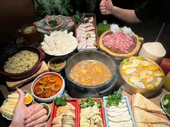 -蘑界·野生菌火锅(深业上城店)