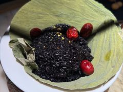 荷香乌米饭-吴越荣记苏州菜·松鼠桂鱼100%活鱼现做(月光码头店)